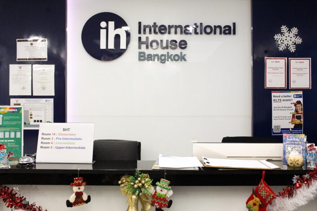 International House Bangkokの受付エリア