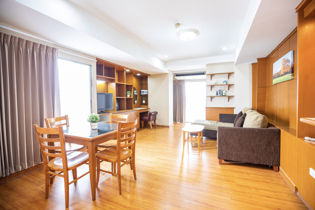 IHバンコク提携VP Towerのリビングダイニング