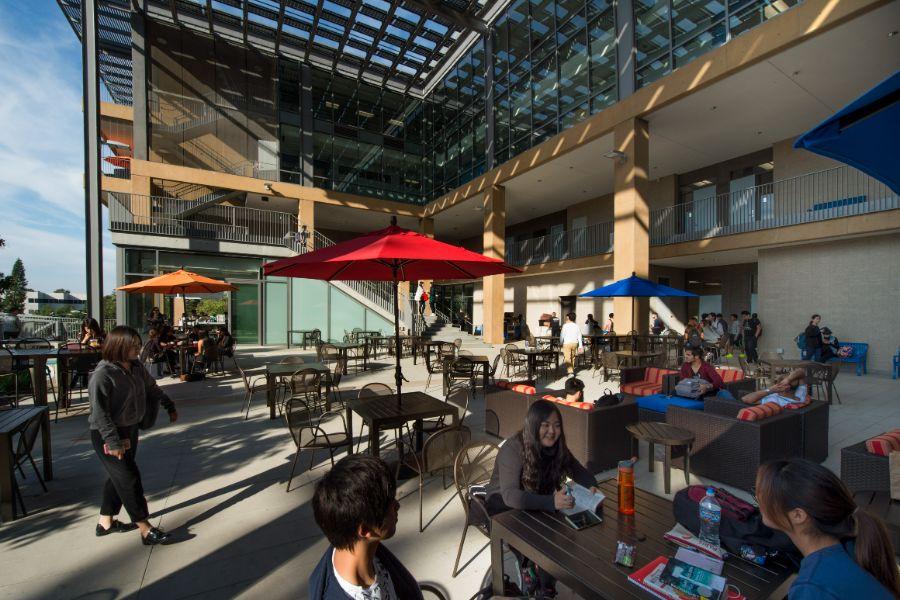 Alpadia Language Schools by Kaplan International Languagesのロサンゼルス・ジュニアプログラム